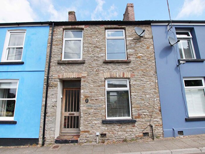 3 Bedroom Terraced House For Sale In Swan Street, Llantrisant, CF72