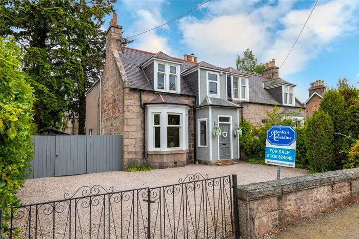 4 Bedroom Semi-Detached House For Sale In Ardshiel, Queens Road, Ballater, AB35