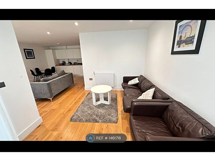1 Bedroom Flat To Rent In Grove Place, London, SE9