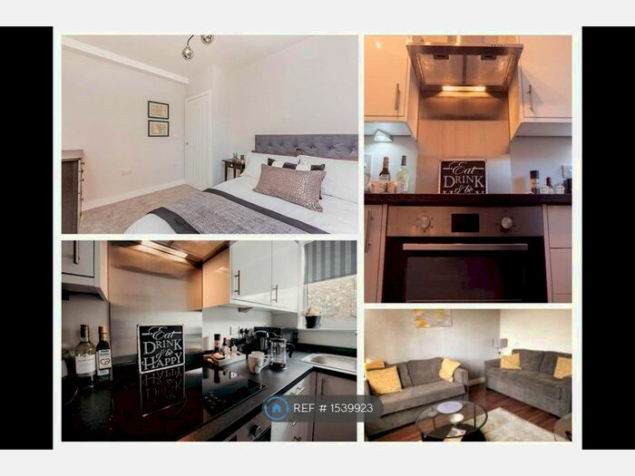 2 Bedroom Flat To Rent In Station Road, Hinckley, LE10