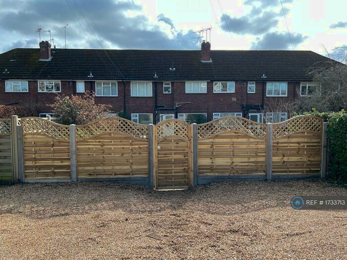 2 Bedroom Maisonette To Rent In Little Boltons, Marlow, SL7