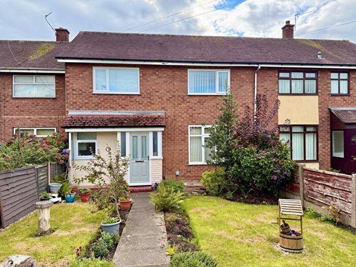 3 Bedroom Terraced House For Sale In Agecroft Road, Romiley, SK6
