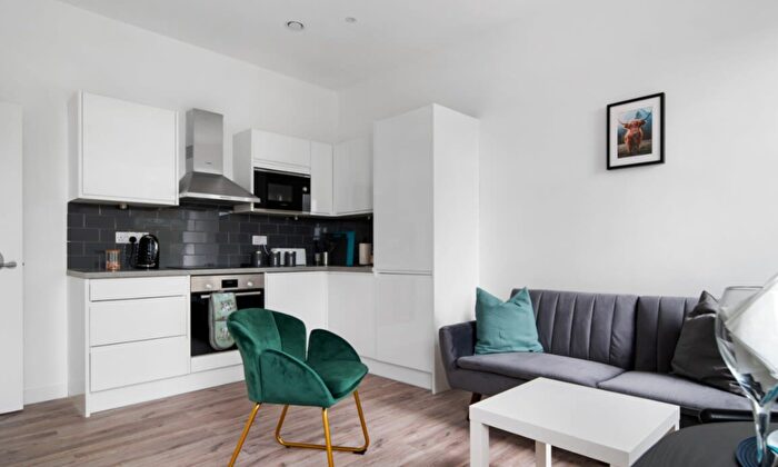 1 Bedroom Flat To Rent In Rickfords Hill, Aylesbury, HP20