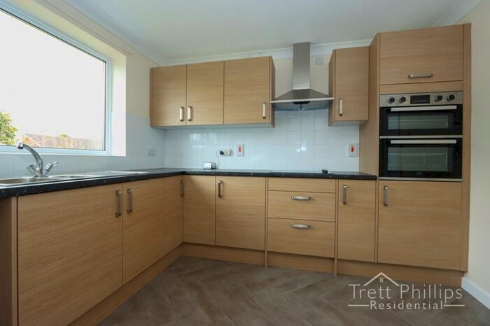 2 Bedroom Detached Bungalow To Rent In Laxfield Road, Sutton, Norwich, NR12