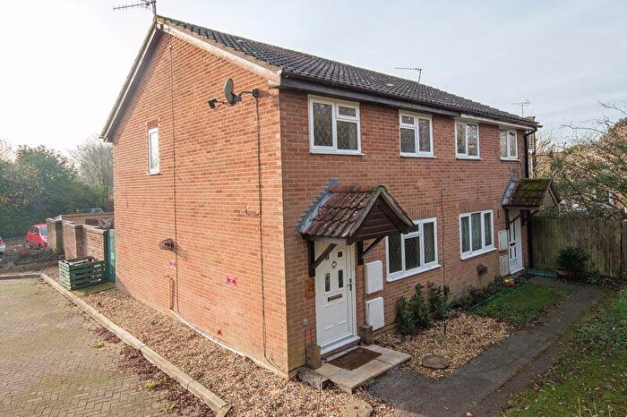 2 Bedroom Semi-Detached House To Rent In West Totton, SO40