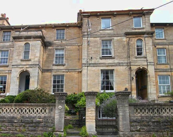 1 Bedroom Flat To Rent In St Margarets Street, Bradford-on-avon, BA15