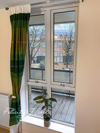 2 Bedroom Flat For Sale In Nellie Cressall Way, London, E3