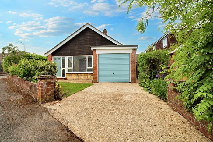 3 Bedroom Detached Bungalow For Sale In Riverbourne Road, Salisbury, SP1