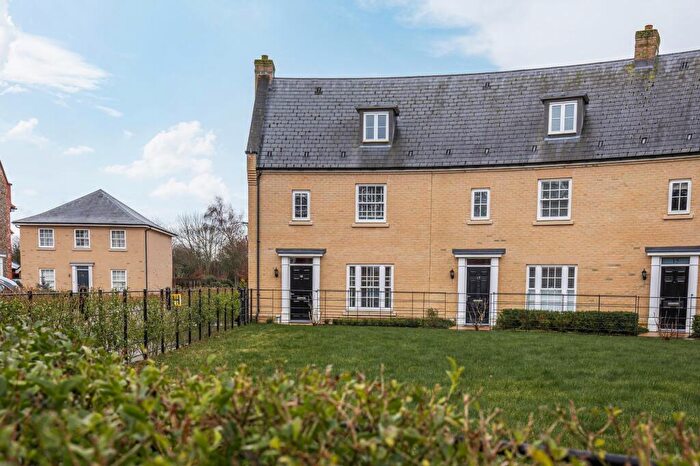 3 Bedroom End Of Terrace House For Sale In Three-Storey Home In Holt, NR25