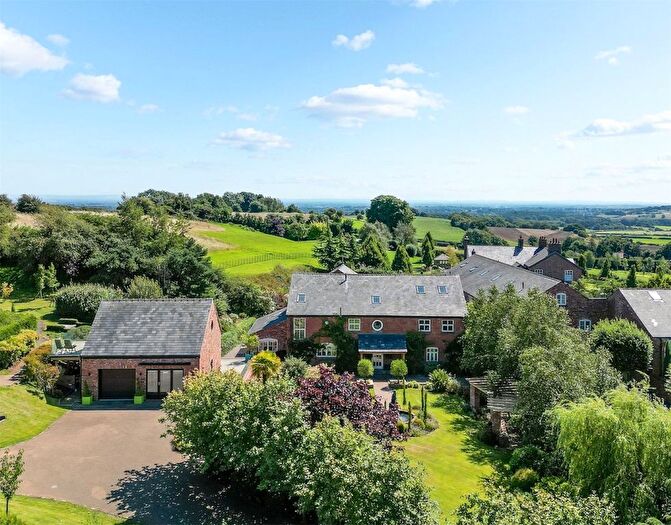 5 Bedroom Equestrian For Sale In Old Pale Heights, Kelsall, Tarporley, Cheshire, CW6