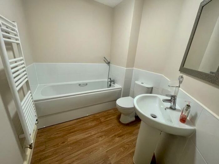 3 Bedroom House To Rent In Violet Avenue, Whittlesey, Peterborough, PE7