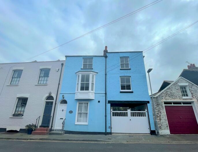 4 Bedroom Terraced House To Rent In Water Street, Deal, CT14