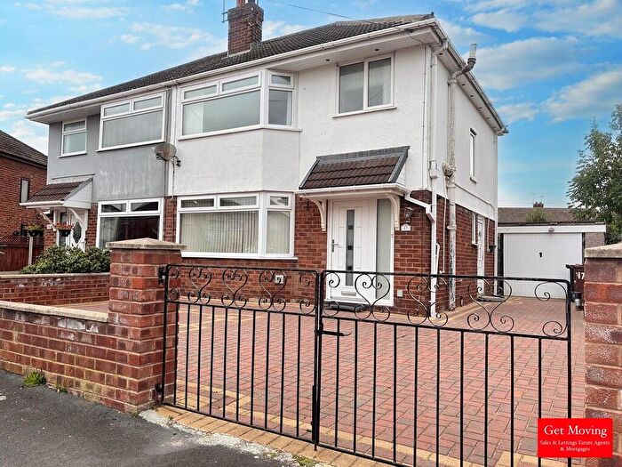 3 Bedroom Semi-Detached House For Sale In Evansleigh Drive, Sandycroft, CH5