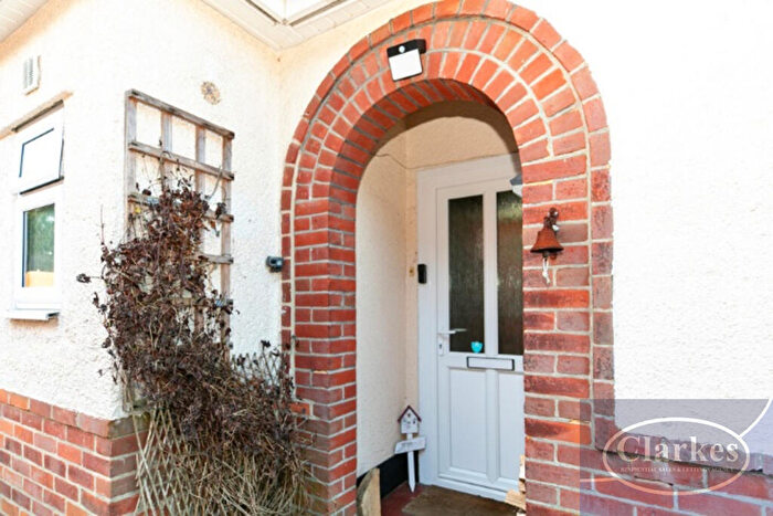 4 Bedroom Detached Bungalow For Sale In Headswell Avenue, Bournemouth, Dorset, BH10