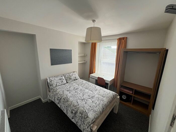 5 Bedroom Terraced House To Rent In Rhondda Street, Swansea, SA1