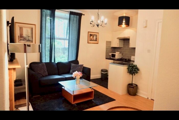 1 Bedroom Flat To Rent In Prince Regent Street, Leith, Edinburgh, EH6