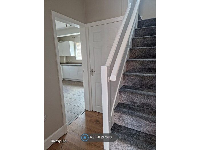 3 Bedroom Terraced House To Rent In Hope Street, Dukinfield, SK16