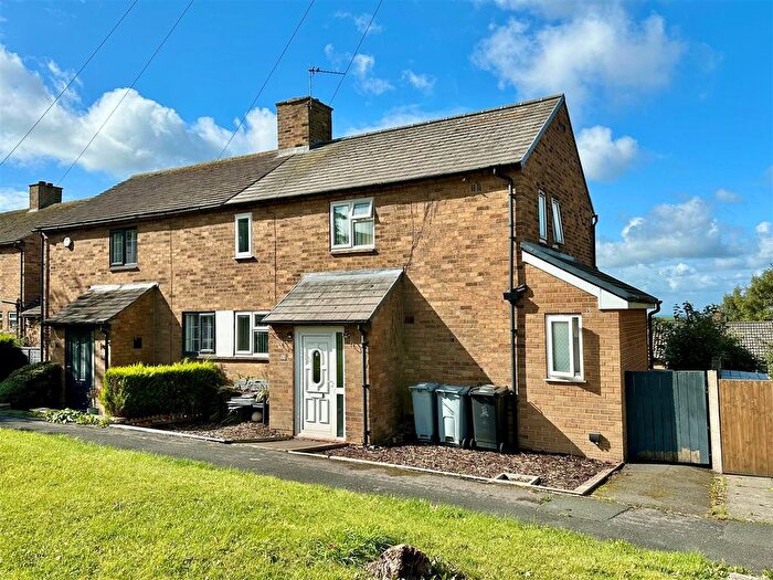 3 Bedroom Semi-Detached House For Sale In Royal Road, Disley, Stockport, SK12