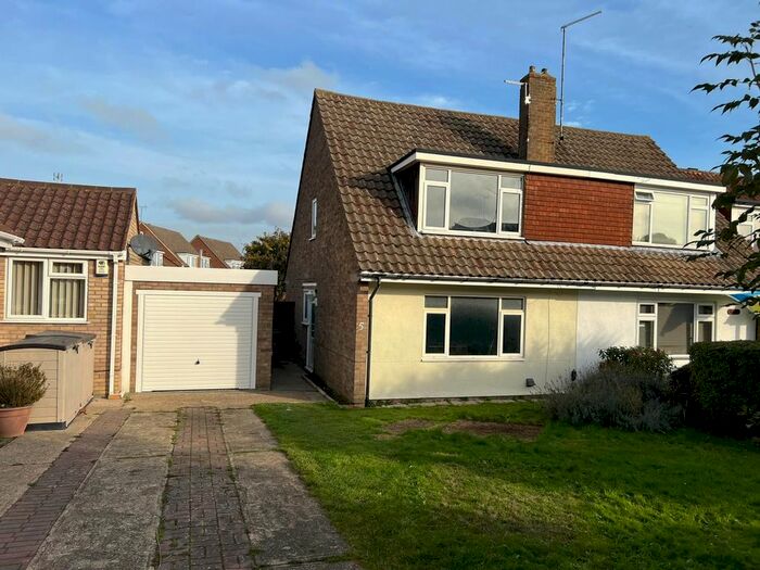 3 Bedroom Semi-Detached House To Rent In Beech Grove, Higham, Rochester, ME3