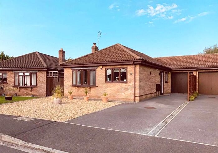 3 Bedroom Bungalow For Sale In Conway Crescent, Burnham-On-Sea, Somerset, TA8