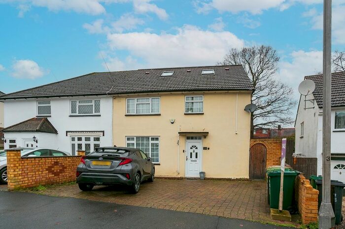 4 Bedroom Semi-Detached House To Rent In Fleetwood Way, Watford, Hertfordshire, WD19