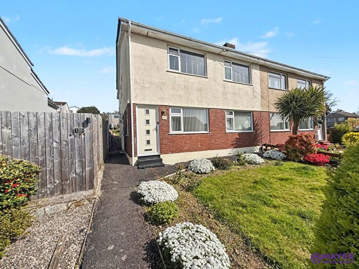 2 Bedroom Maisonette For Sale In Crossway, Plymouth, PL7