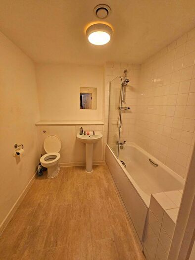 2 Bedroom Flat To Rent In Carriage Grove, Bootle, L20