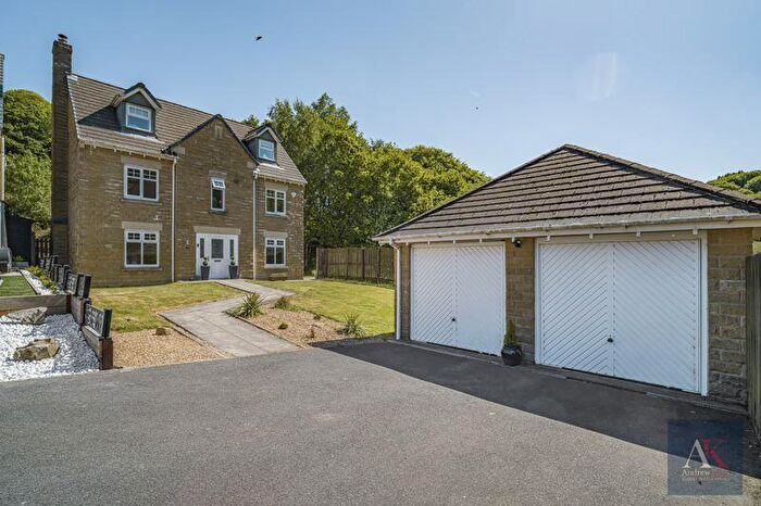 5 Bedroom Detached House For Sale In Ramsden Wood Road, Walsden, Todmorden, OL14