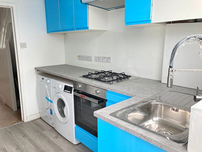 4 Bedroom End Of Terrace House To Rent In Very Near Chandos Avenue Area, Ealing South, W5