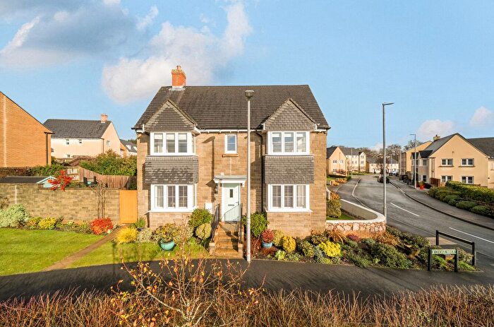 3 Bedroom Detached House For Sale In Choak Walk, Bovey Tracey, Newton Abbot, Devon, TQ13