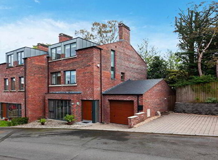 5 Bedroom Semi-Detached House For Sale In Malone Ridge, Belfast, BT9