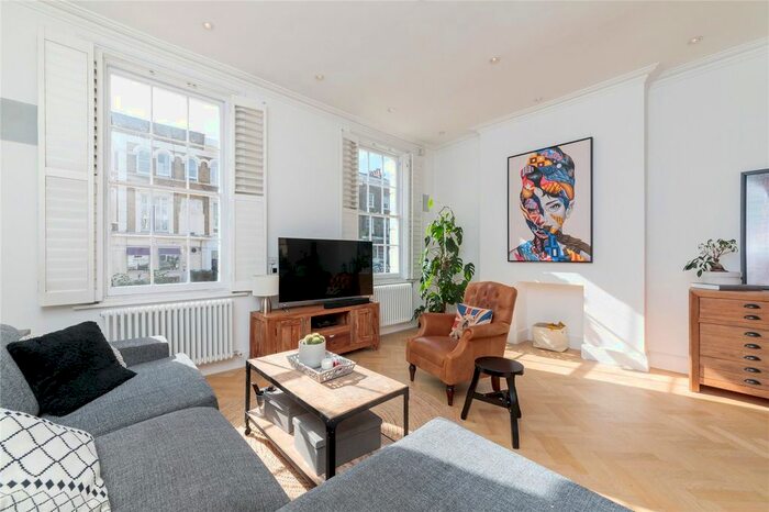 4 Bedroom End Of Terrace House To Rent In Hemingford Road, Islington, N1