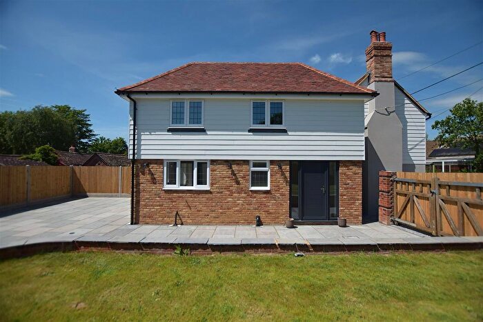 3 Bedroom Semi-Detached House To Rent In Ninfield Road, Bexhill-On-Sea, TN39