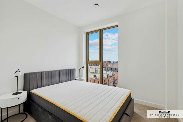 2 Bedroom Flat To Rent In Ashley Road, London, N17