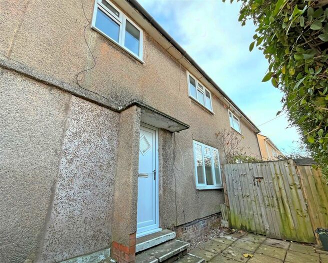 3 Bedroom Terraced House To Rent In Philip Grove, Gedling, Nottingham, NG4