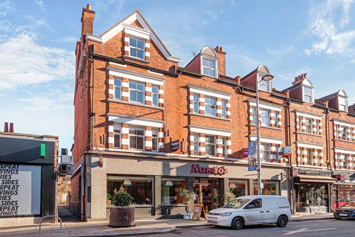 2 Bedroom Maisonette To Rent In Bond Street, London, W5