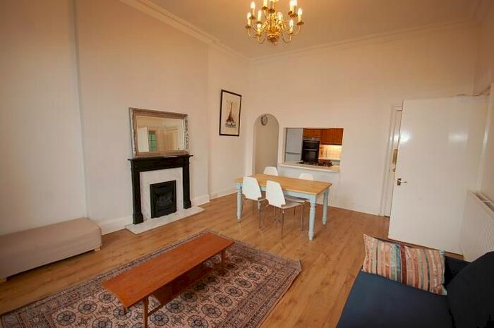 2 Bedroom Flat To Rent In Bellevue Crescent, New Town, Edinburgh, EH3