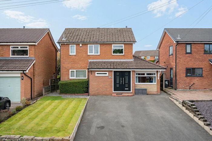 4 Bedroom Detached House For Sale In Whitecroft Drive, Bury, BL8