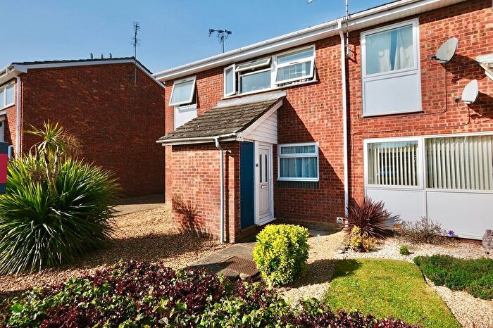 2 Bedroom Flat For Sale In Bottels Road, Warboys, Huntingdon, PE28