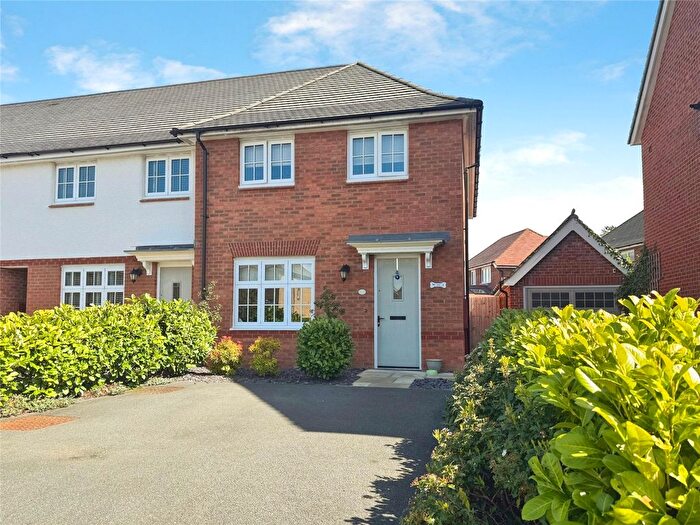 3 Bedroom End Terrace House For Sale In Dragoon Drive, Saighton, Chester, Cheshire, CH3