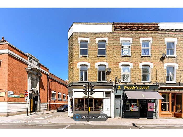 1 Bedroom Flat To Rent In Stoke Newington Church St, London, N16