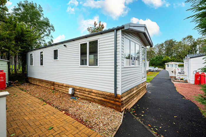 2 Bedroom Park Home For Sale In Cairngorm Residential Park, Glasgow, G64