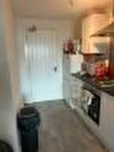 2 Bedroom Flat To Rent In Millers Mews, Basford Road, Nottingham, NG6