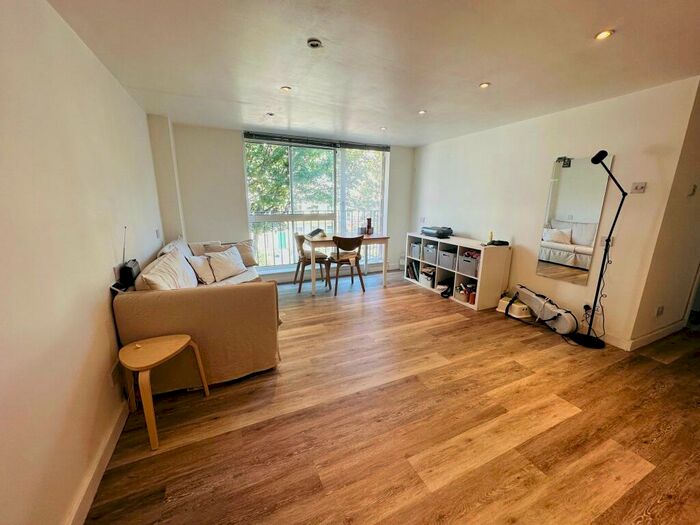 2 Bedroom Apartment To Rent In Sillwood Place, Brighton, BN1
