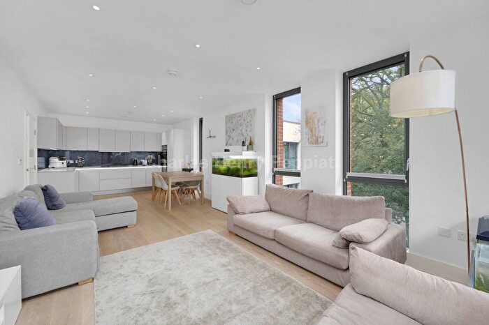 2 Bedroom Flat For Sale In Mondrian House, Kidderpore Avenue, London, NW3