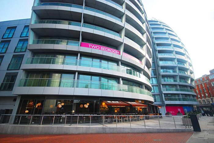 Studio To Rent In City Road, Old Street, London, EC1Y