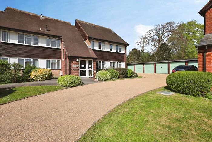 2 Bedroom Flat For Sale In Vicarage Close, Ringmer, Lewes, East Sussex, BN8
