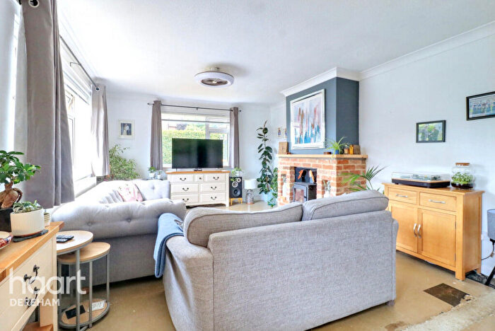 3 Bedroom Bungalow For Sale In Hale Road, Necton, PE37