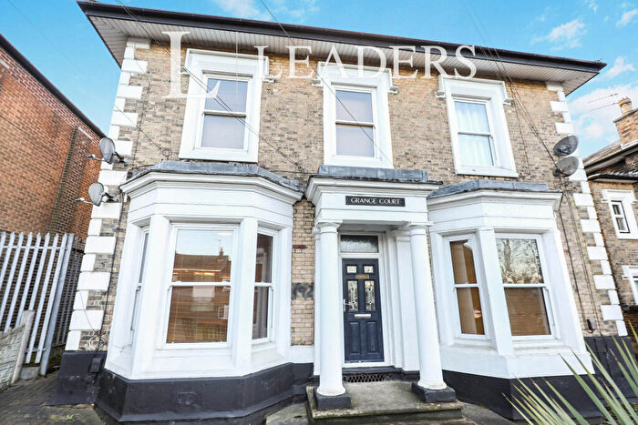 1 Bedroom Flat To Rent In Grange Court, ST6