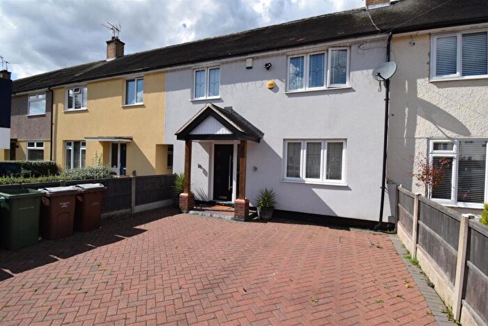 3 Bedroom Terraced House For Sale In Rochester Walk, Nottingham, NG11